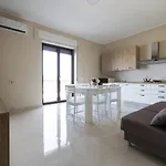 Apartament Casa Egan Scanzano J